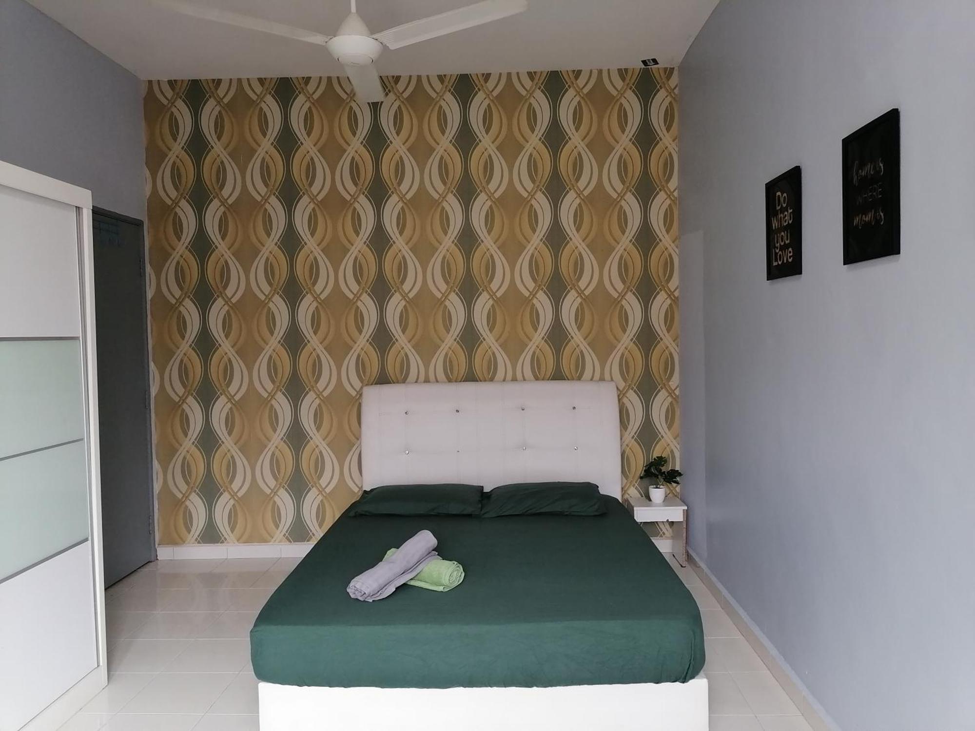 d KAMAR Homestay @Desaru Kangkar Chemaran Exterior foto